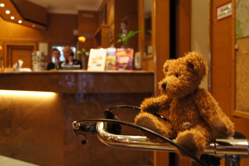 Berlin Plaza Hotel Am Kurfuerstendamm Экстерьер фото