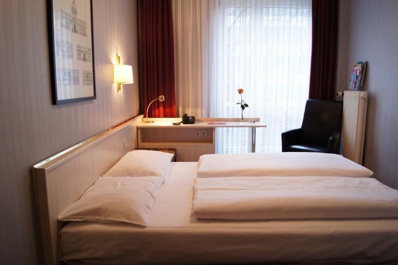 Berlin Plaza Hotel Am Kurfuerstendamm Экстерьер фото