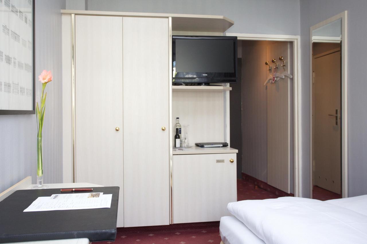 Berlin Plaza Hotel Am Kurfuerstendamm Экстерьер фото
