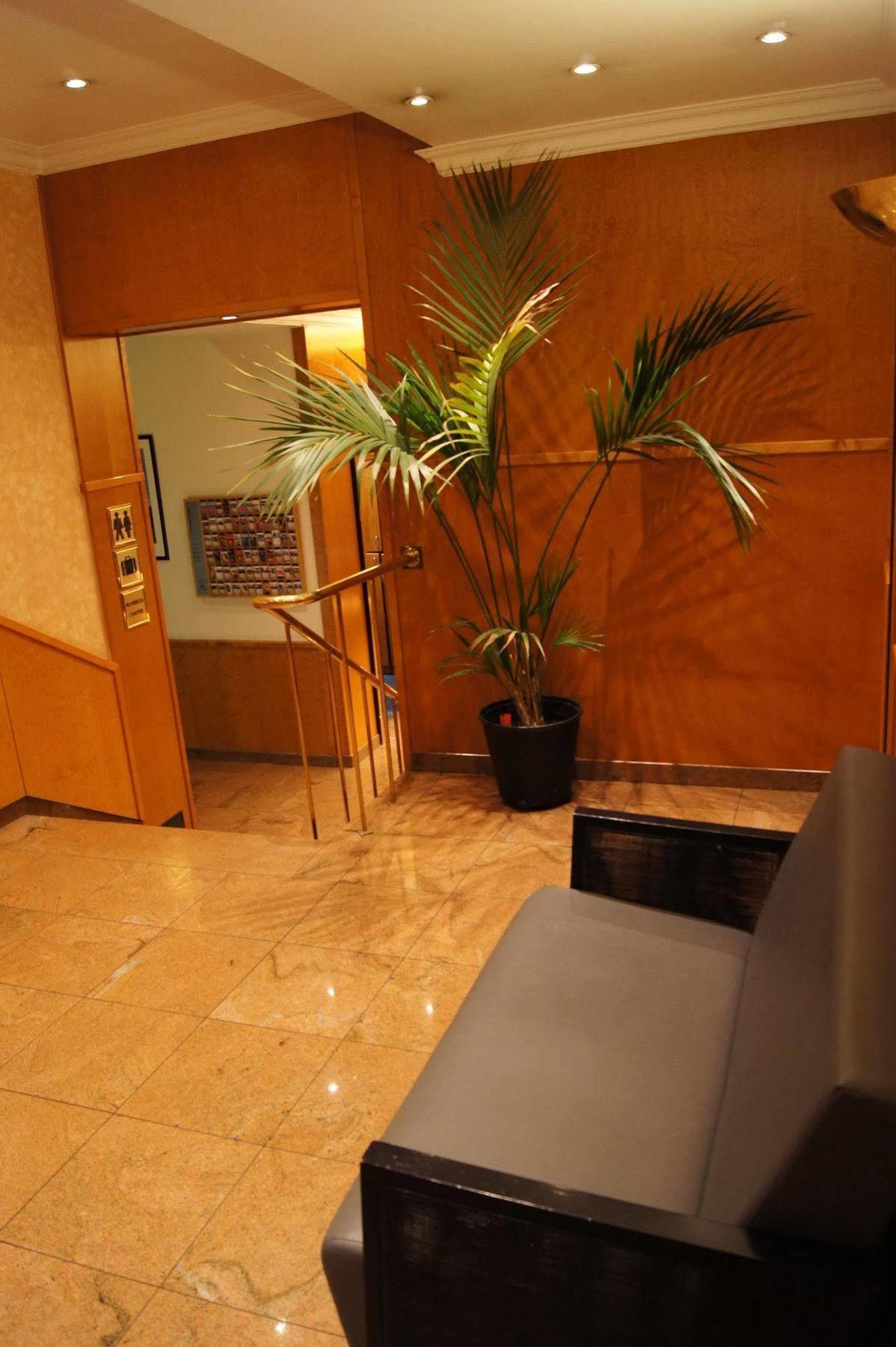 Berlin Plaza Hotel Am Kurfuerstendamm Экстерьер фото